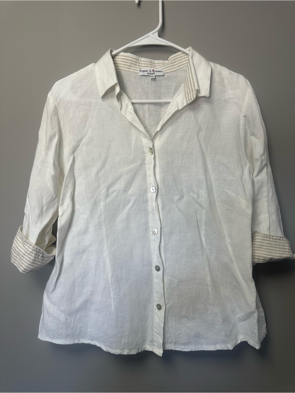 Women’s White Button-Down Linen Shirt